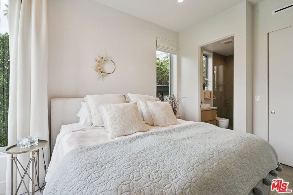 1310 Preston Way - Photo 8