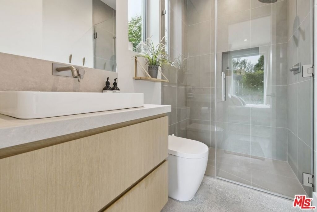 1310 Preston Way - Photo 9