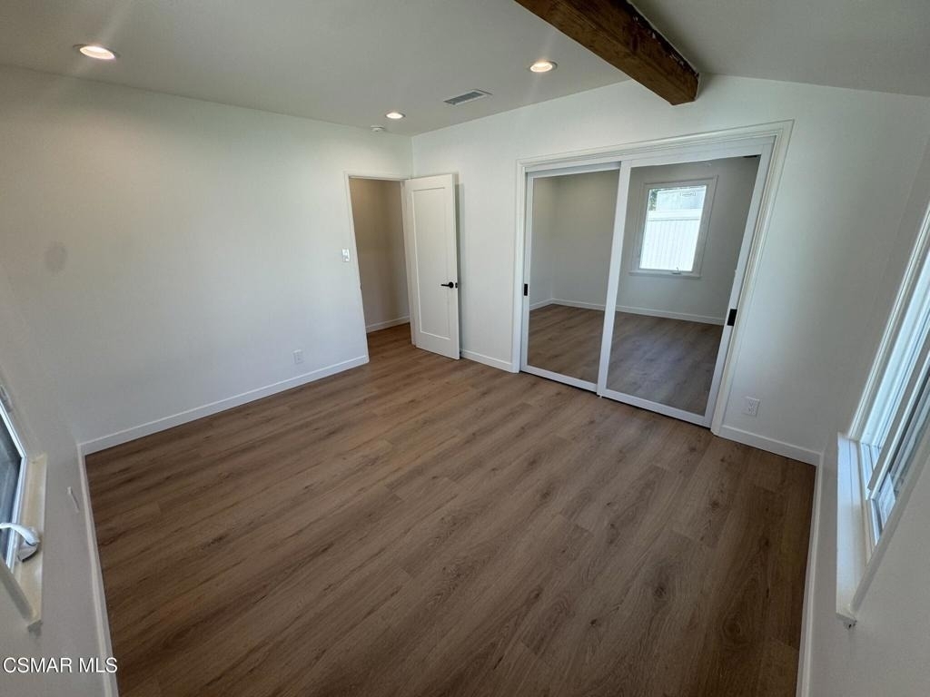 21420 Chatsworth Street - Photo 17