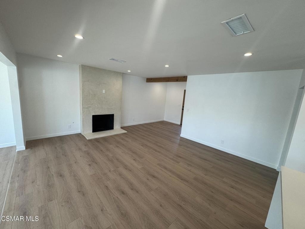 21420 Chatsworth Street - Photo 5