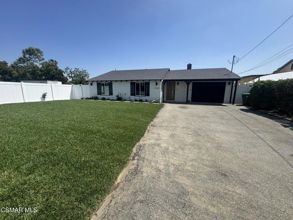 21420 Chatsworth Street - Photo 3