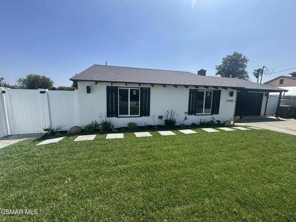 21420 Chatsworth Street - Photo 1