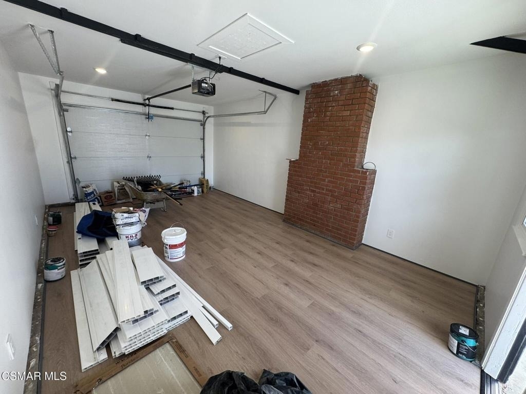 21420 Chatsworth Street - Photo 26