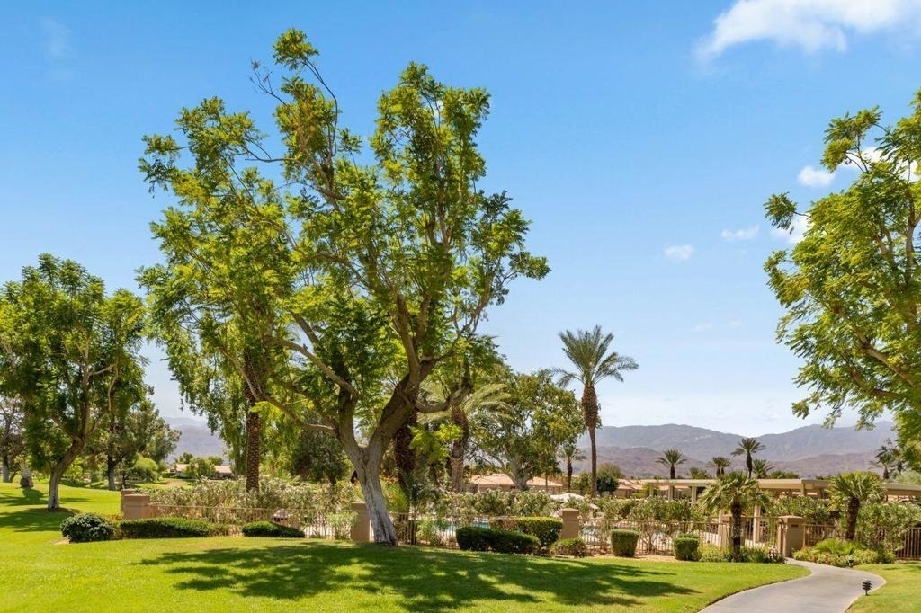 20 Pebble Beach Drive - Photo 33