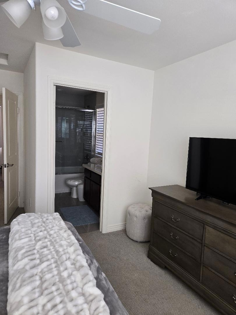 52430 Hawthorn Court - Photo 17