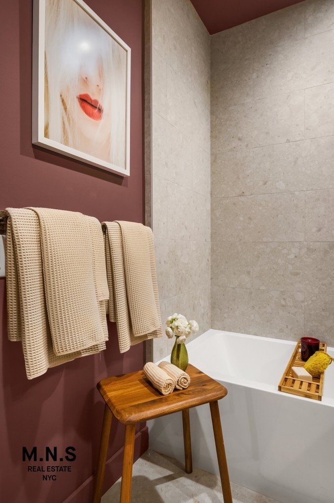 Madison Avenue - Photo 16