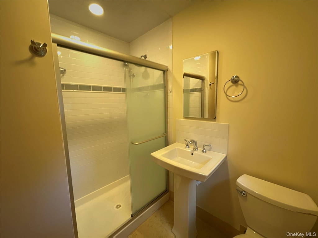 10 Fairview Drive - Photo 8