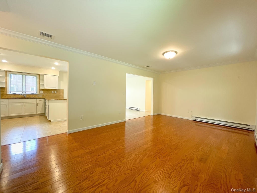 10 Fairview Drive - Photo 1