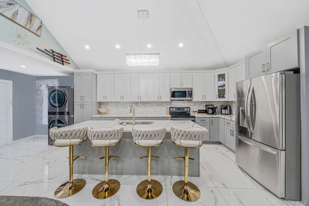 158 Mohawk Street - Photo 0