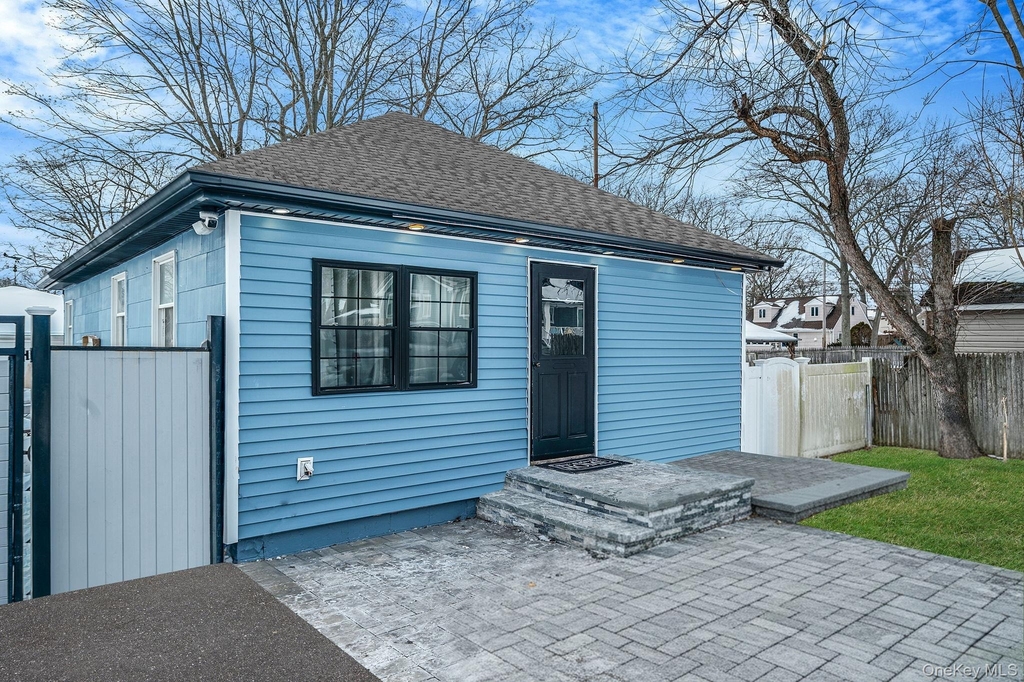 158 Mohawk Street - Photo 1