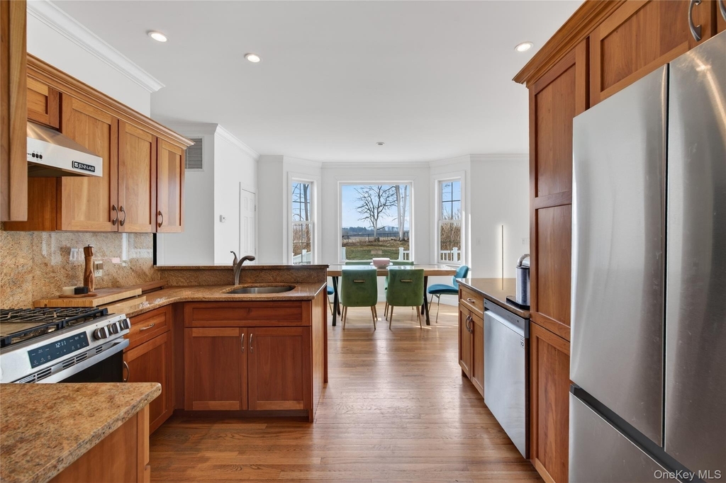 231 Lake Road - Photo 9