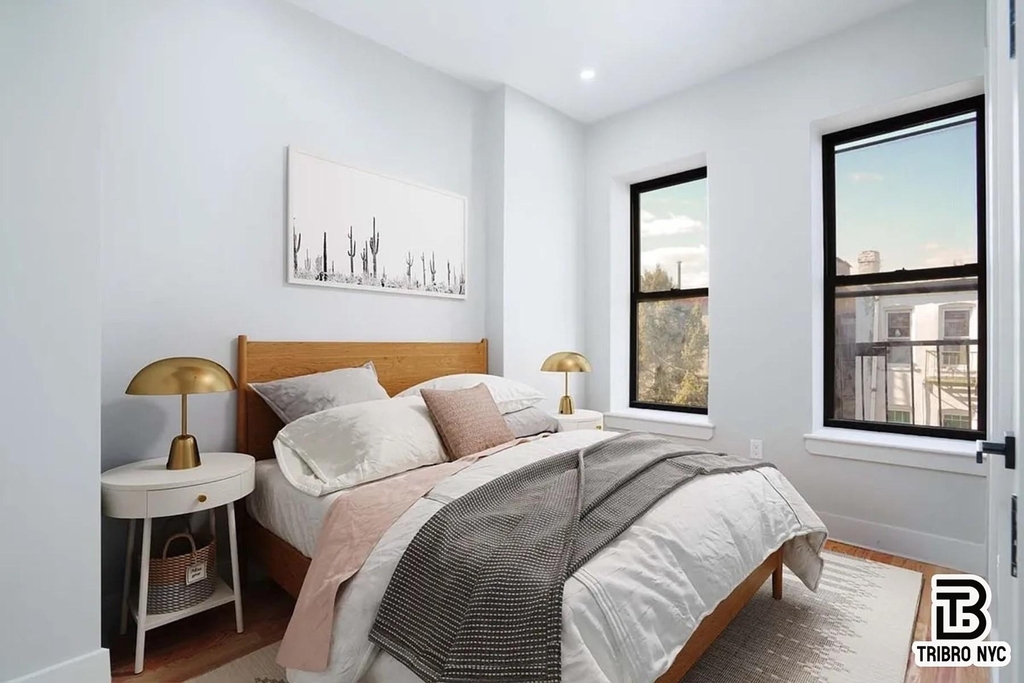 865 Hart Street - Photo 3