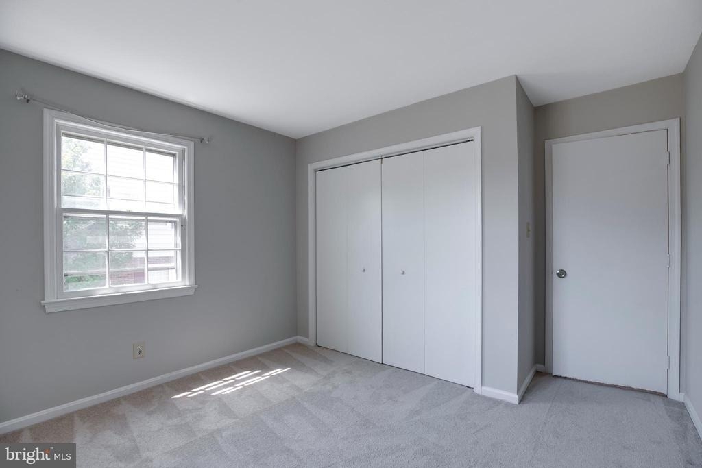 322 Clay Street - Photo 3