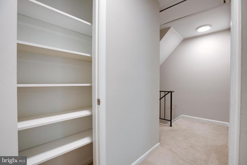 322 Clay Street - Photo 11