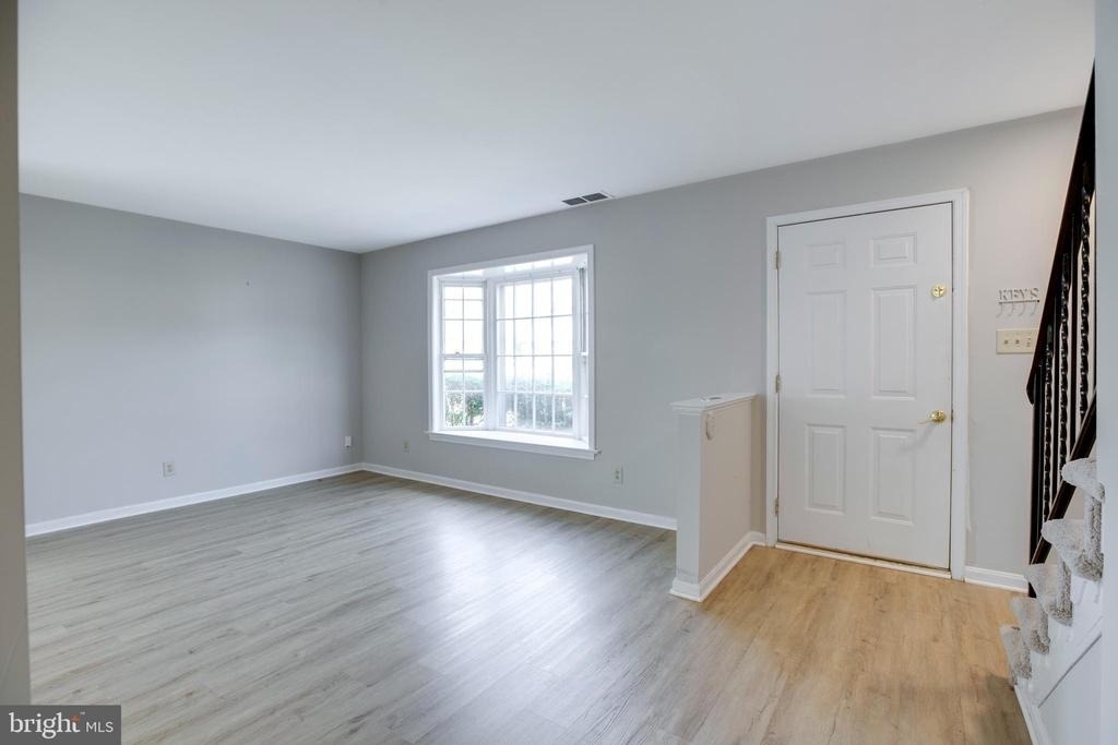 322 Clay Street - Photo 8