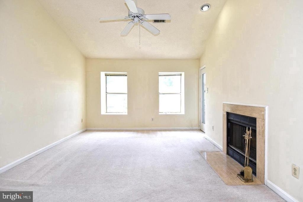 7705 Lafayette Forest Drive - Photo 7