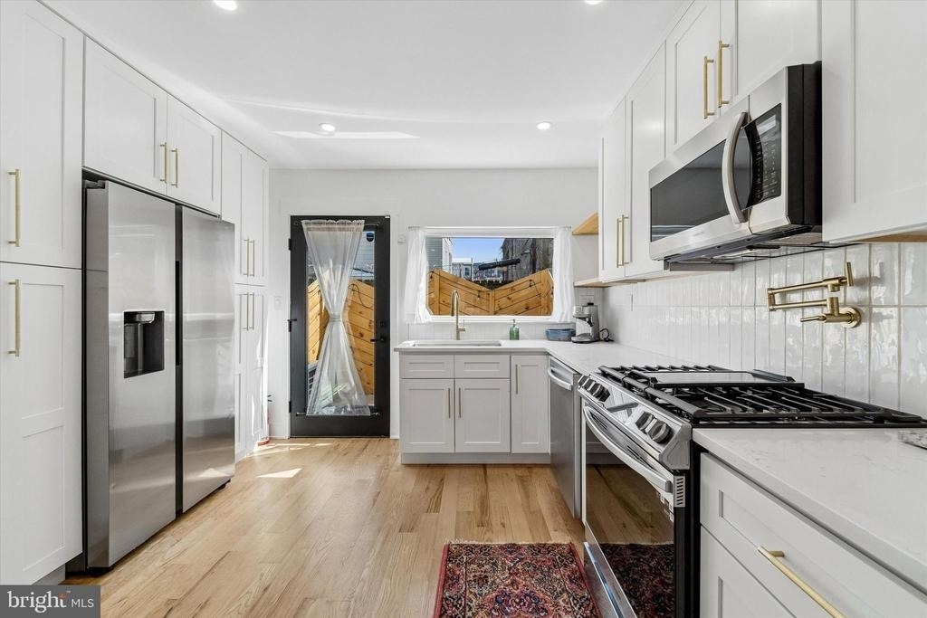 2565 Tulip Street - Photo 6