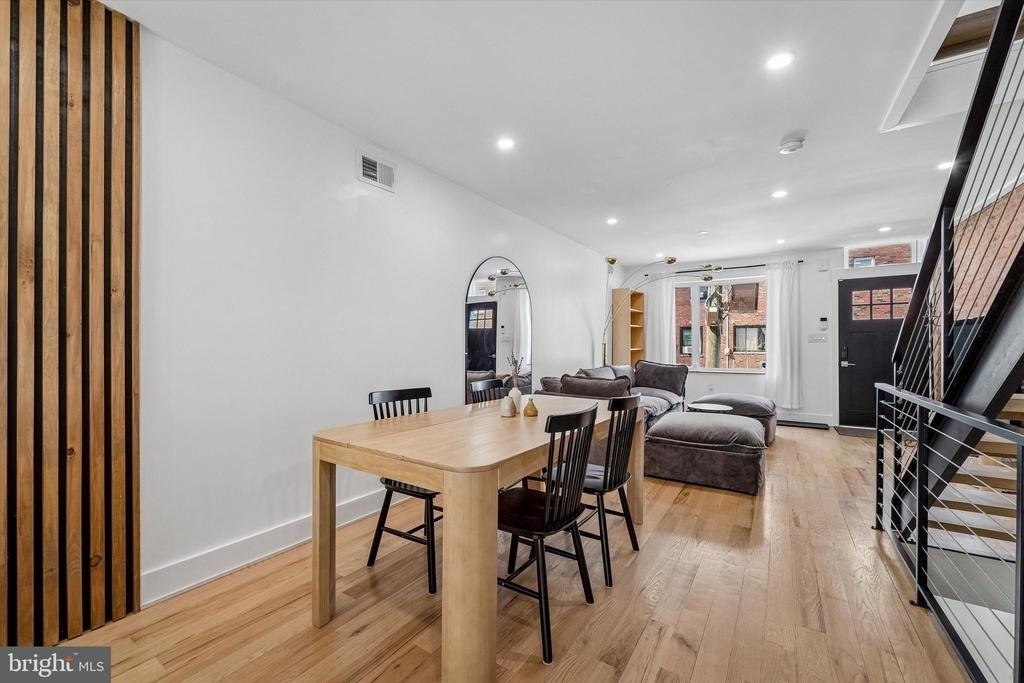 2565 Tulip Street - Photo 3