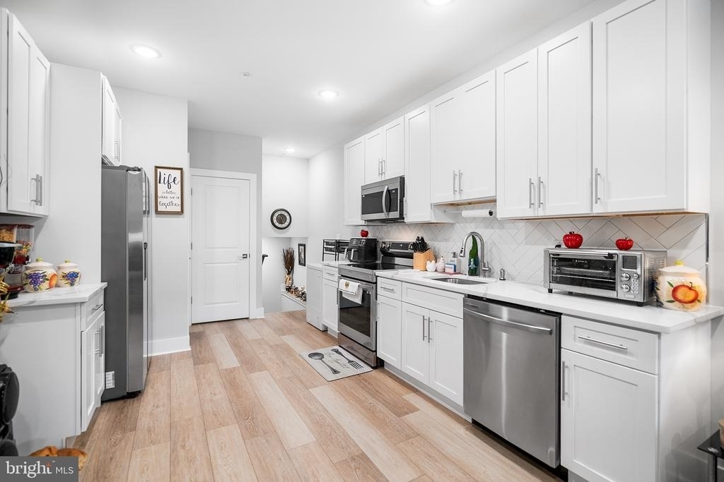 1924 N 6th Street - Photo 5