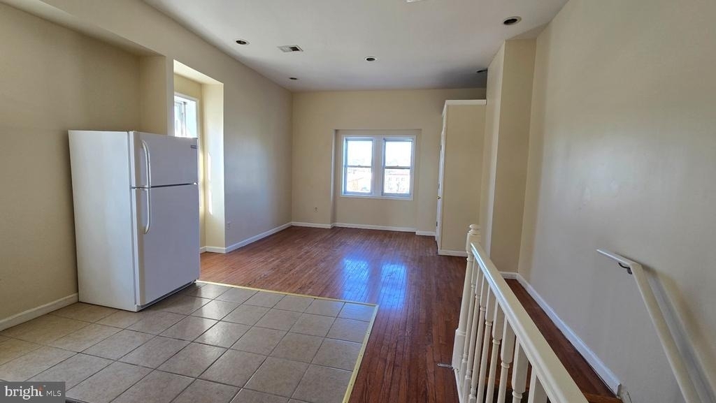 4625 N Broad Street - Photo 8