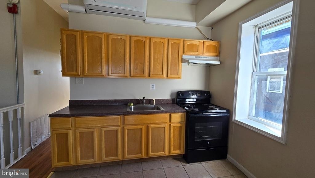 4625 N Broad Street - Photo 5