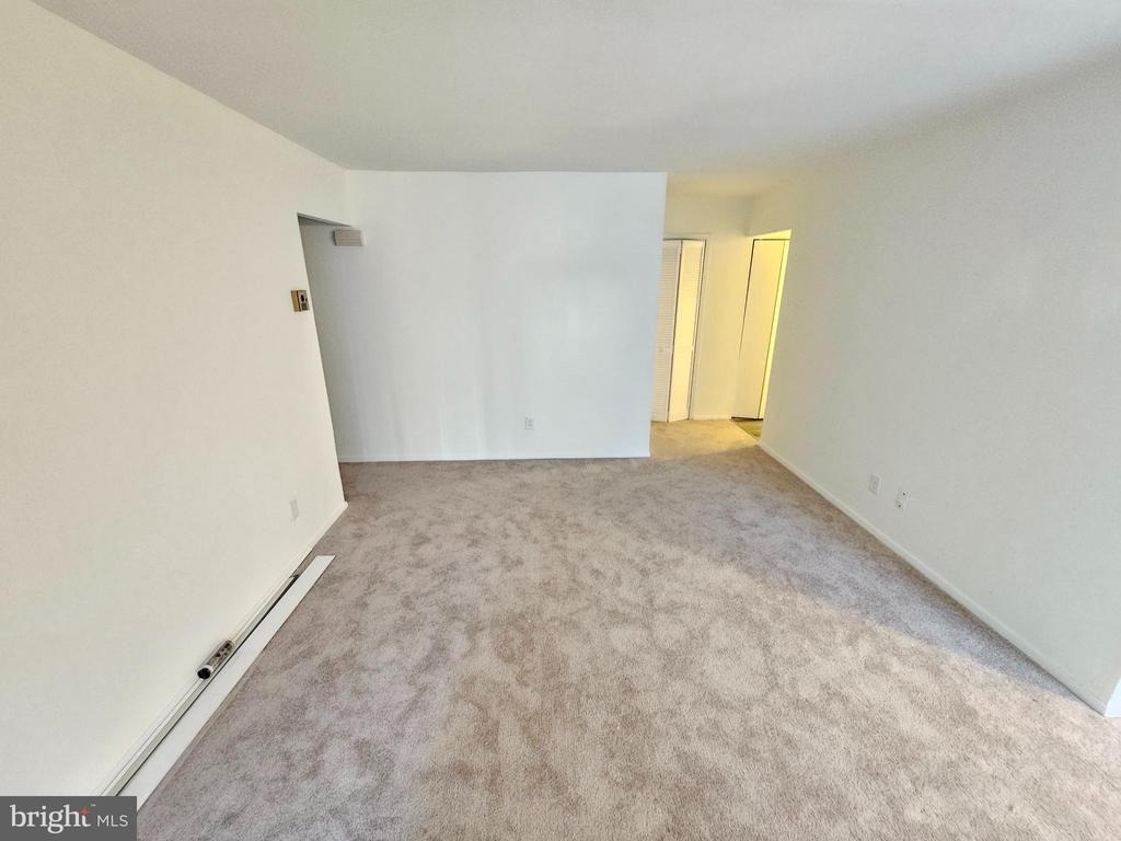 19323 Club House - Photo 4