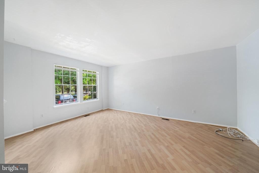 7767 Hiawatha Lane - Photo 16