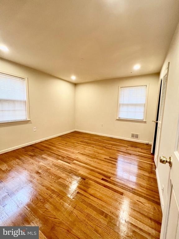 7510 Sanner Road W - Photo 8