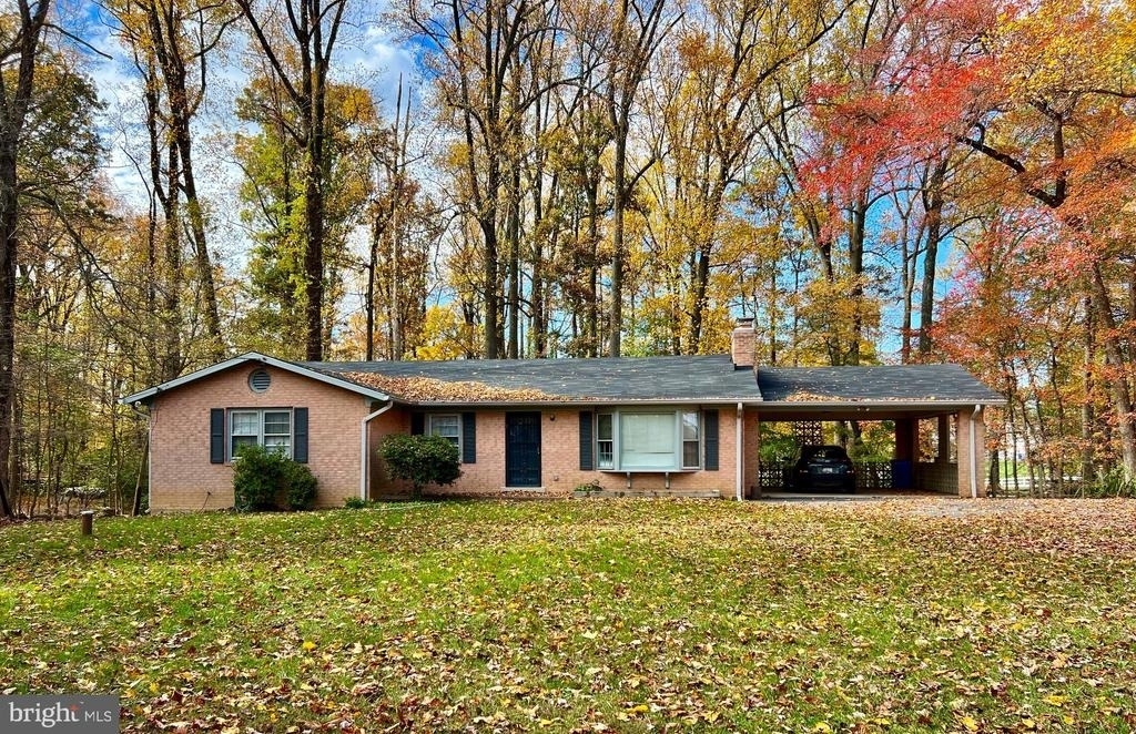 7510 Sanner Road W - Photo 0