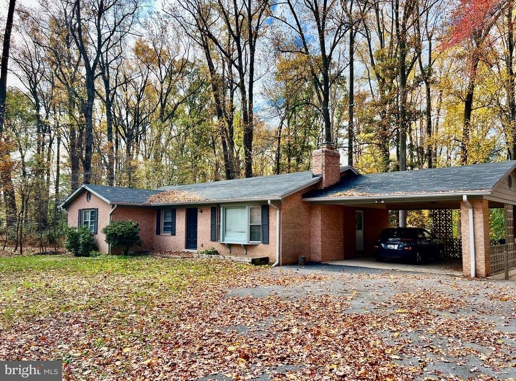 7510 Sanner Road W - Photo 1