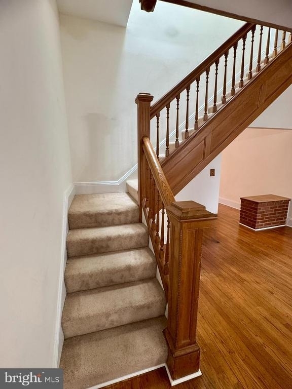 112 E 3rd Street - Photo 11