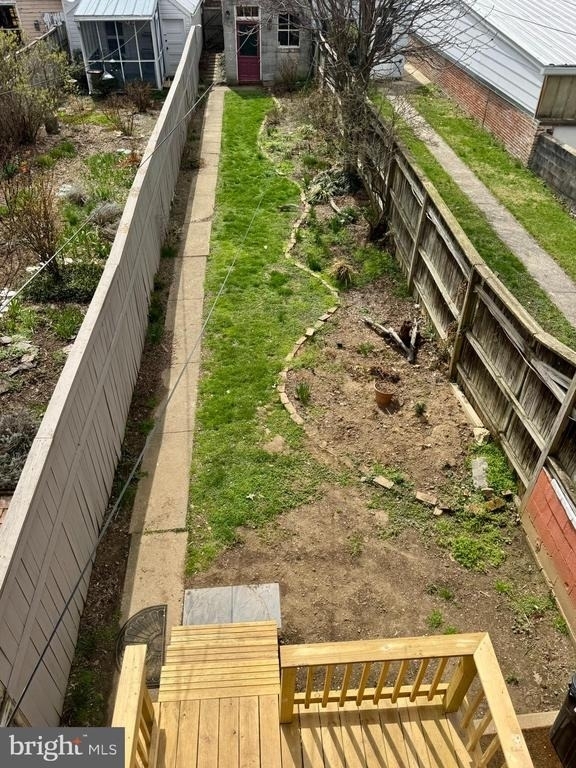 112 E 3rd Street - Photo 22