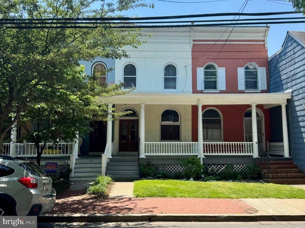 112 E 3rd Street - Photo 34