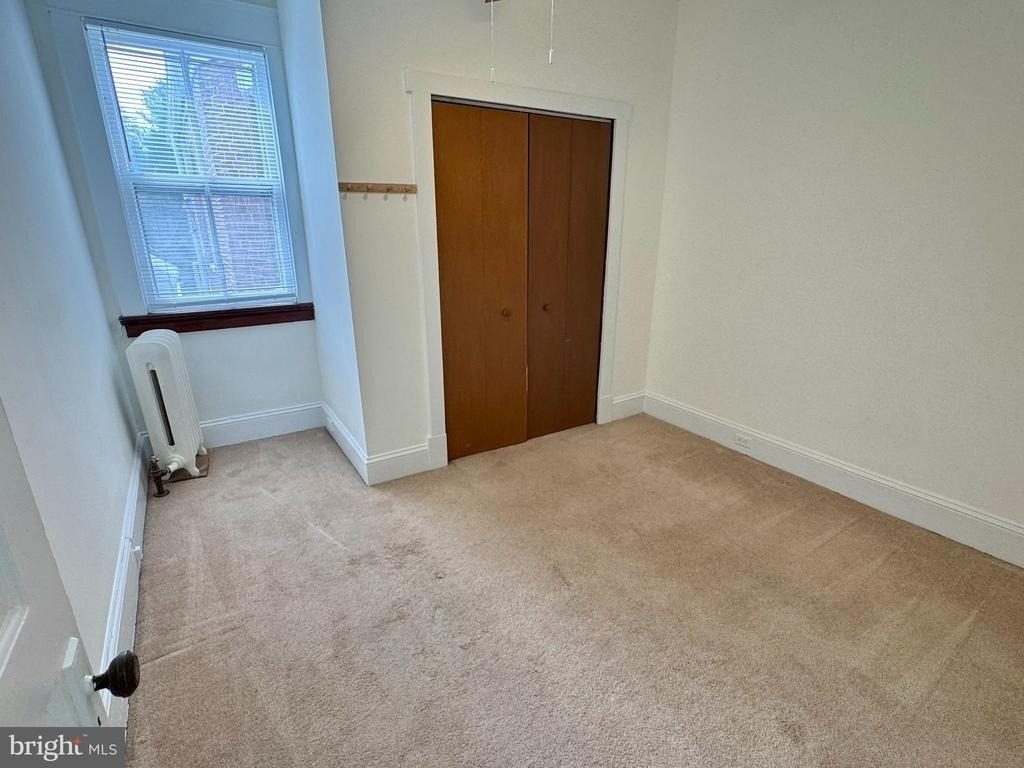 112 E 3rd Street - Photo 15