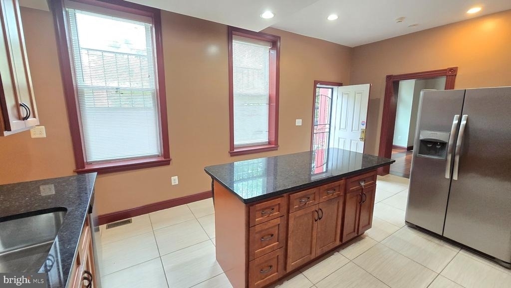 804 Hollins Street - Photo 41