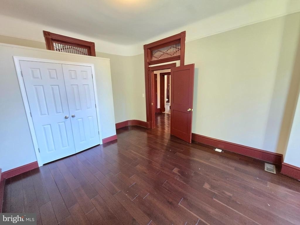 804 Hollins Street - Photo 31