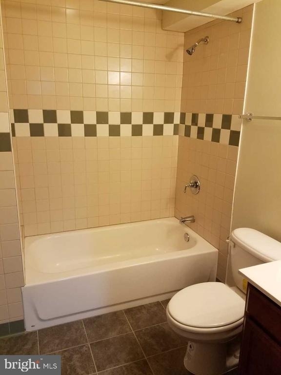 804 Hollins Street - Photo 45