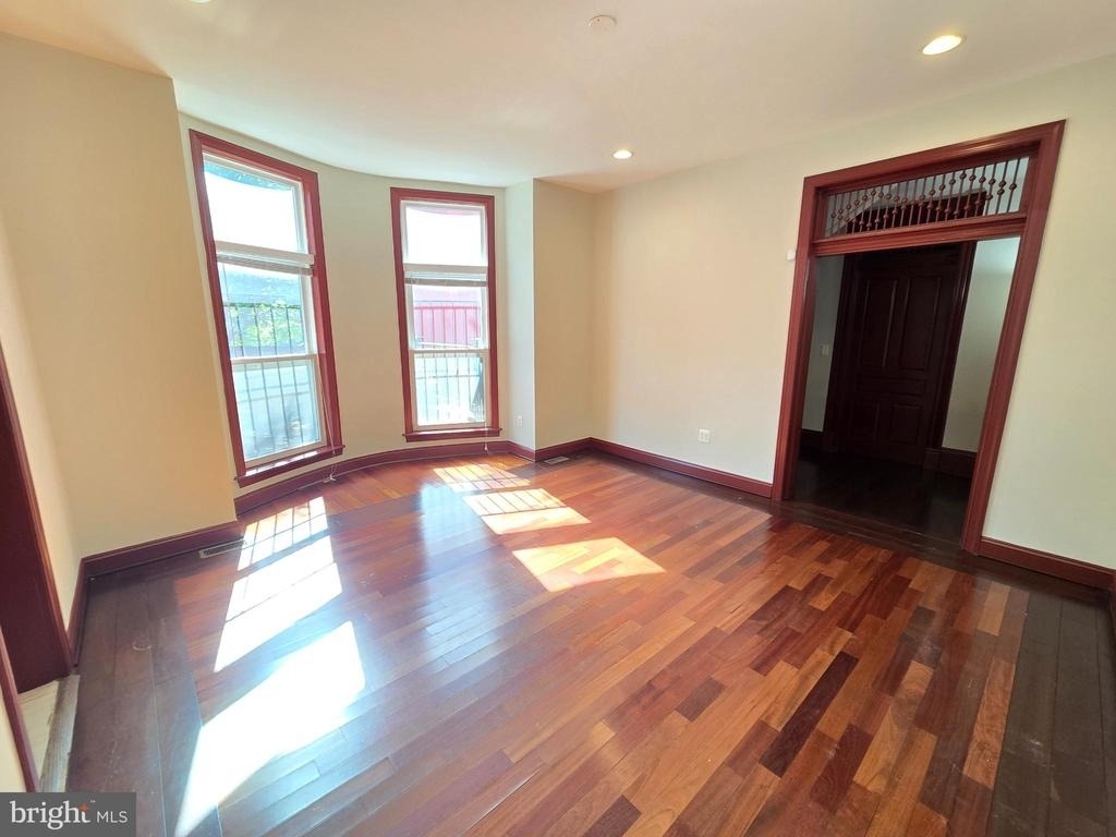 804 Hollins Street - Photo 21