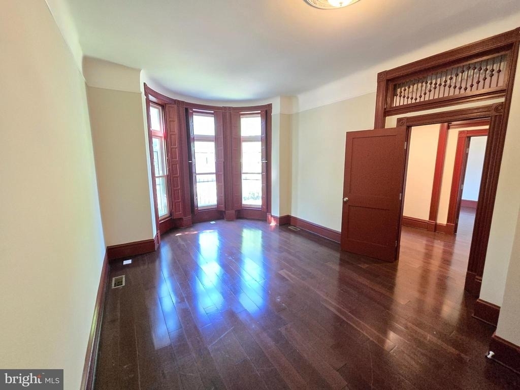 804 Hollins Street - Photo 23