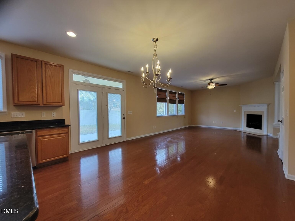 302 Lime Creek Court - Photo 5