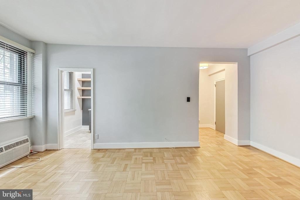 1010 25th Street Nw - Photo 6