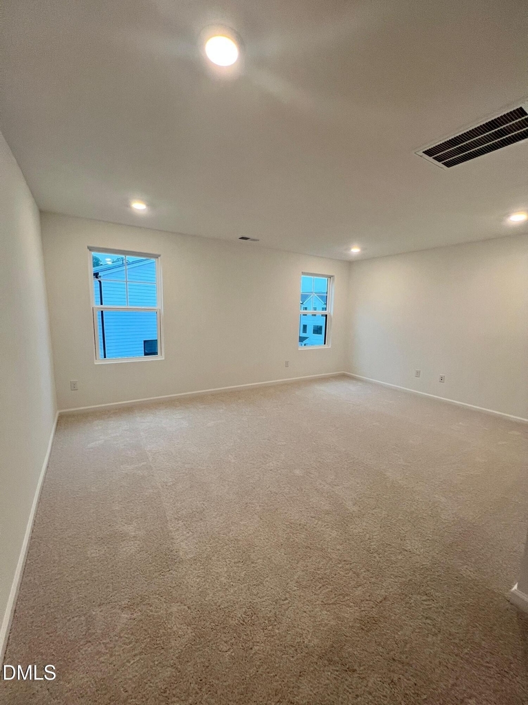 2305 Oakwood Meadows Court - Photo 7