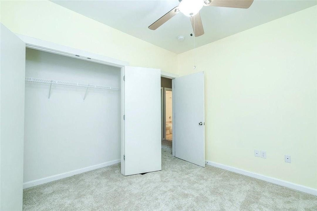 1201 Grove Blvd - Photo 15