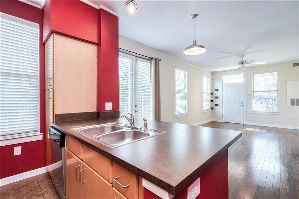 1201 Grove Blvd - Photo 7