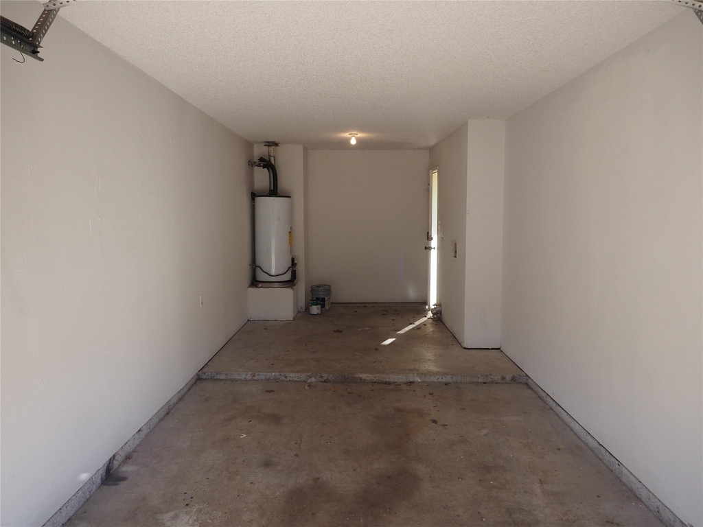 1403 Hermitage Dr - Photo 15