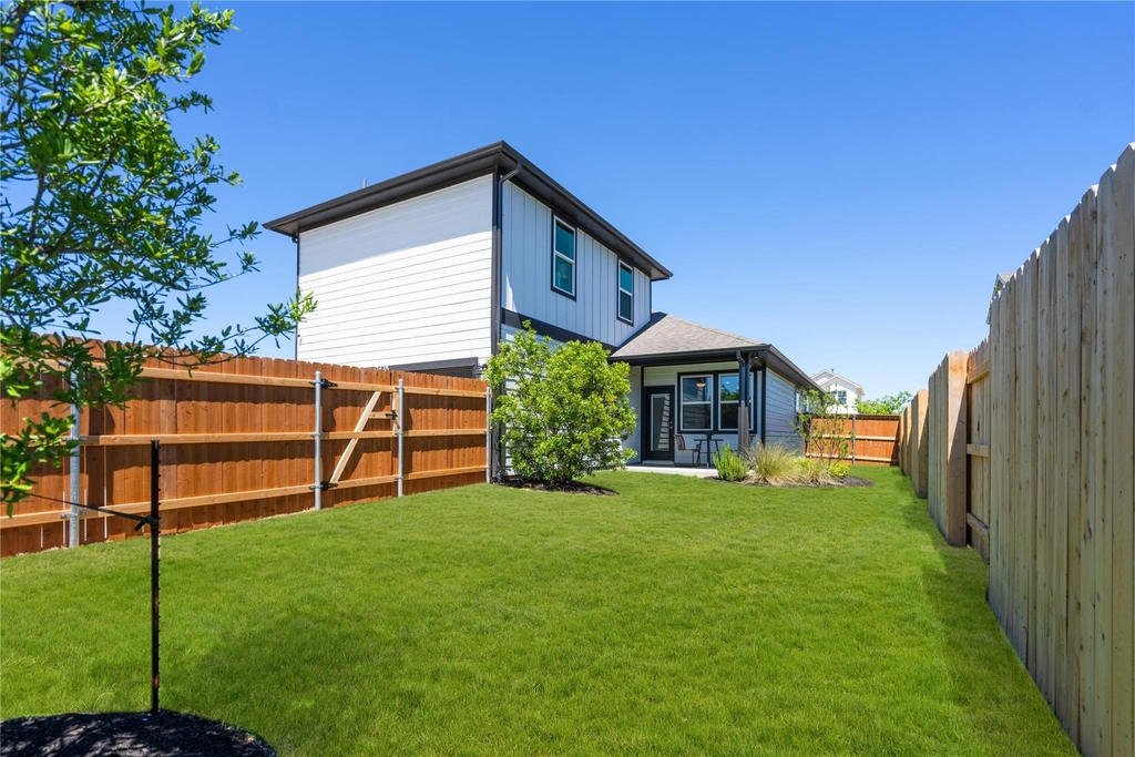 2428 Ekvall Dr - Photo 26