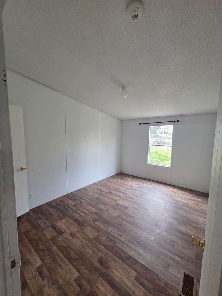 13675 Hero Way - Photo 5