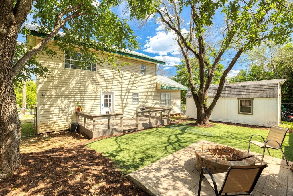 11004 Elm St - Photo 18