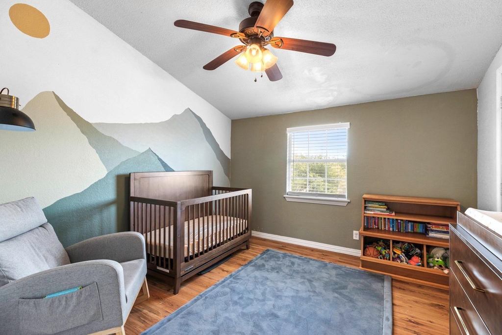 11004 Elm St - Photo 14