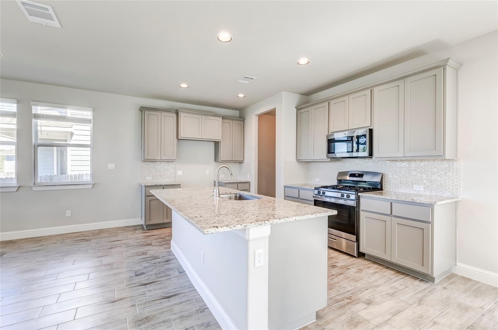 113 Riverhill Dr - Photo 19